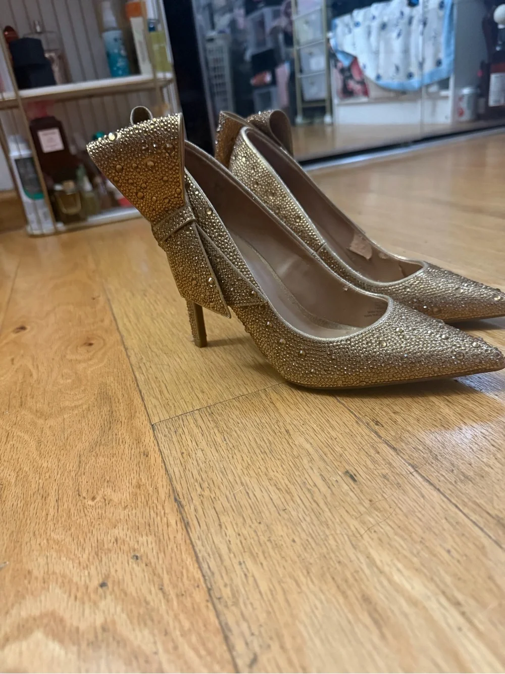 INC International Concepts Gold Crystal Bow Pointed-Toe Stilettos